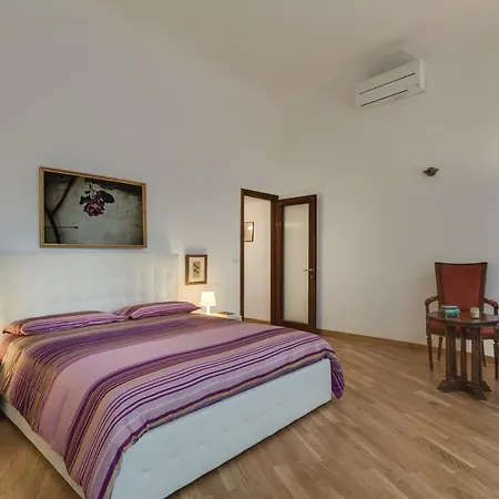 - Liberta Loft *